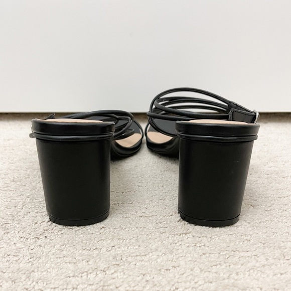 NWT Black heels - Picture 2 of 9